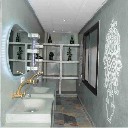 Appartement Bien Situe A Gueliz Marrakesh Eksteriør billede